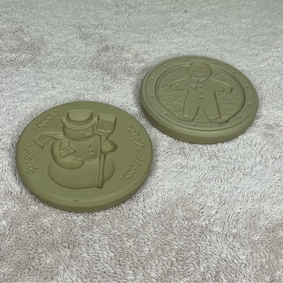 Vintage Stoneware Shortbread Cookie Molds Set-Holiday Theme-Snowman-Gingerbread - Picture 2 of 4